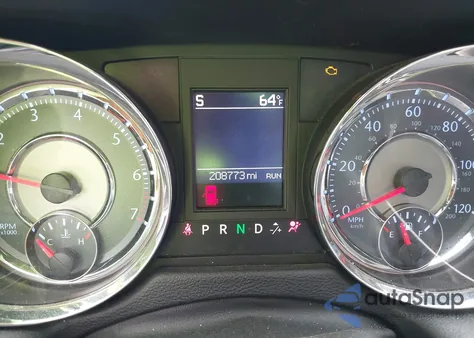 2015 Chrysler Town & Country Touring from USA, damaged, VIN 2C4RC1BG9FR695141